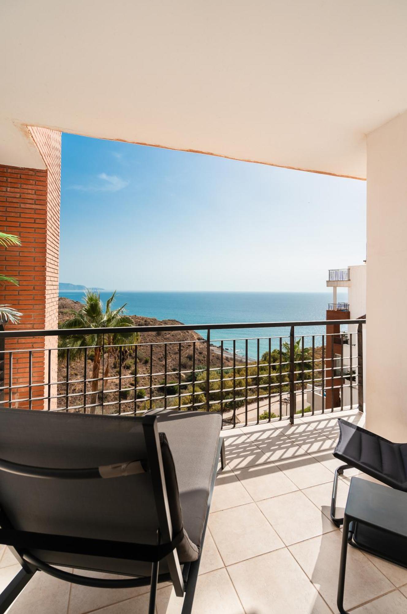 Apartamento de lujo con impresionantes vistas al mar en Torrox Costa Exterior foto